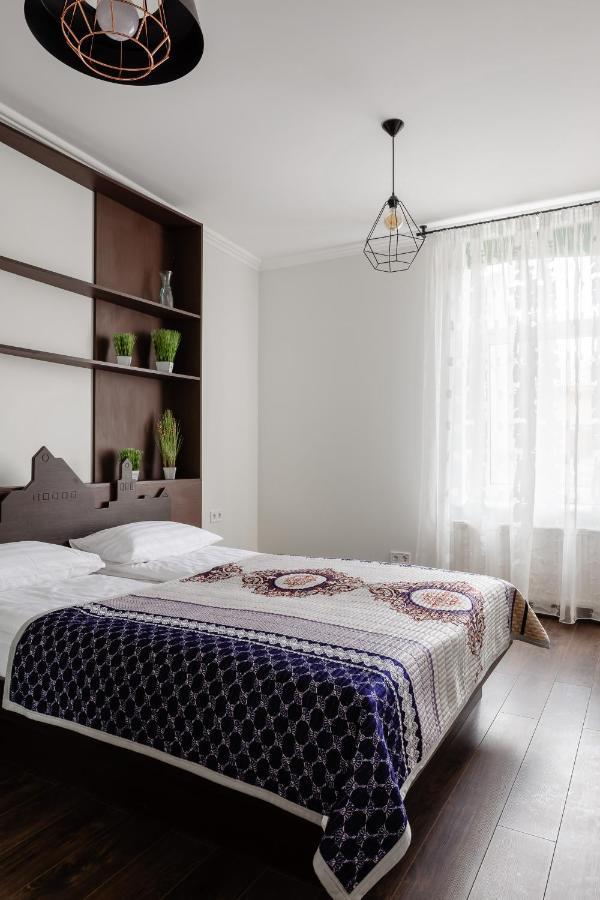Lion King D2 Apartman Lviv Kültér fotó