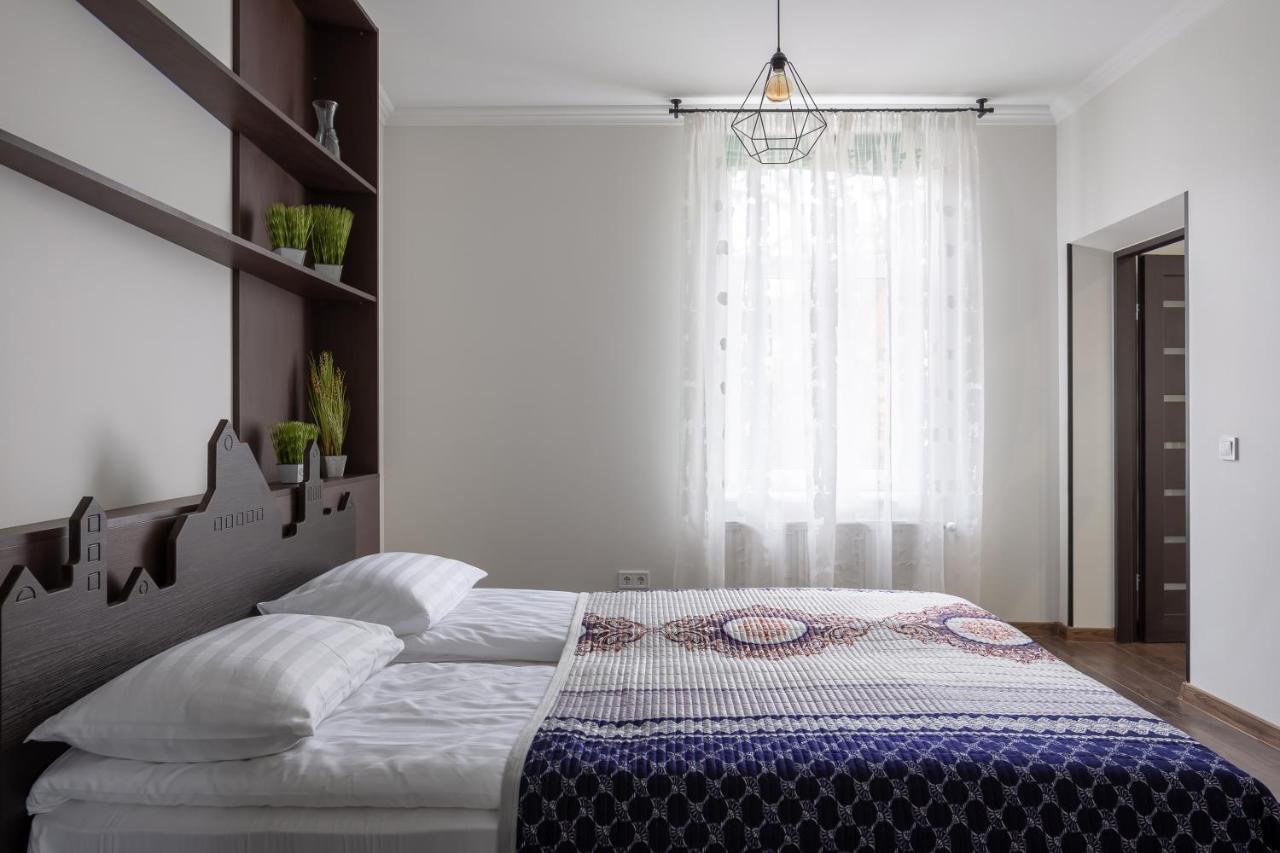 Lion King D2 Apartman Lviv Kültér fotó