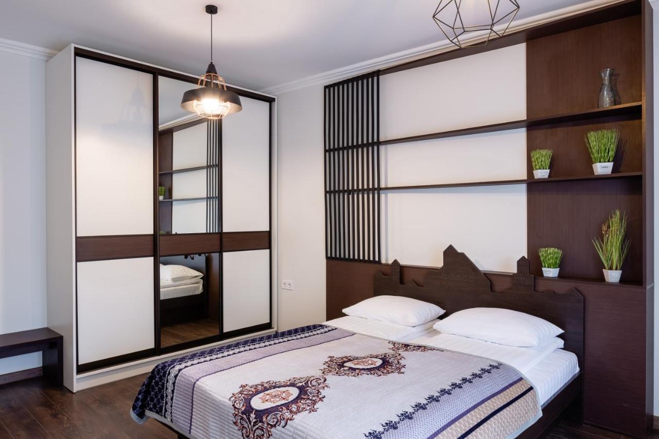Lion King D2 Apartman Lviv Kültér fotó