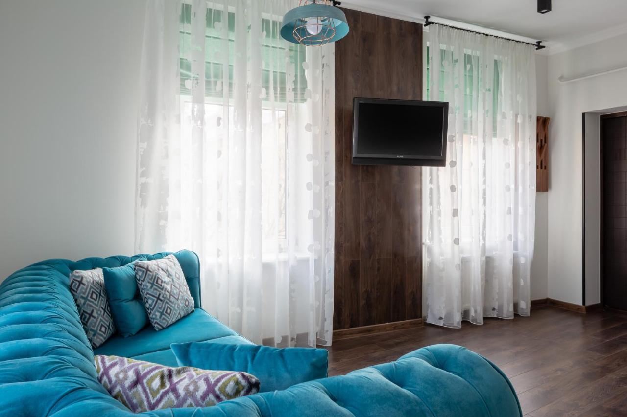 Lion King D2 Apartman Lviv Kültér fotó